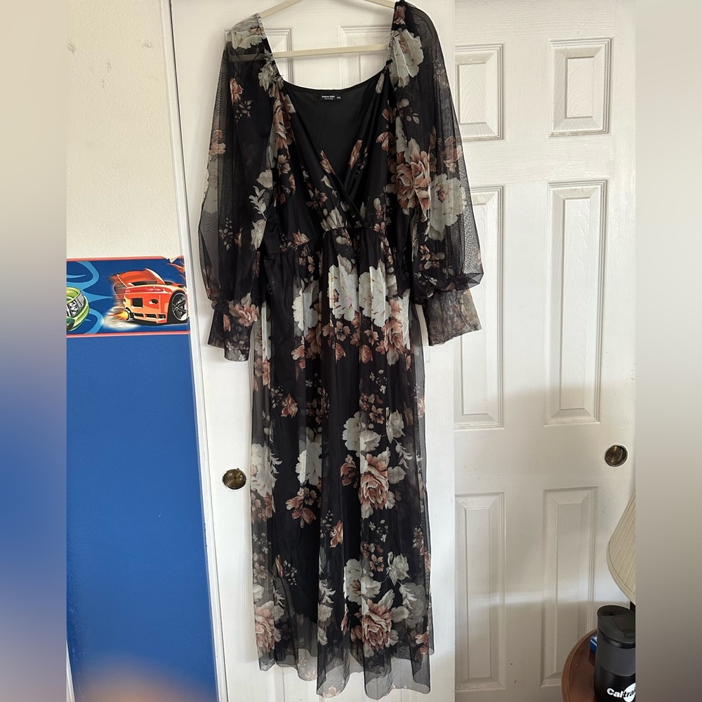 Plus Random Floral Print Overlap Collar Bishop Sl… - image 7